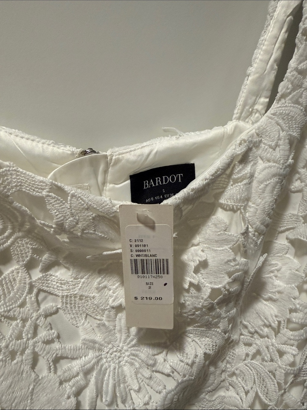 Bardot White Floral Appliqué Lace Midi Dress - Picture 5 of 5